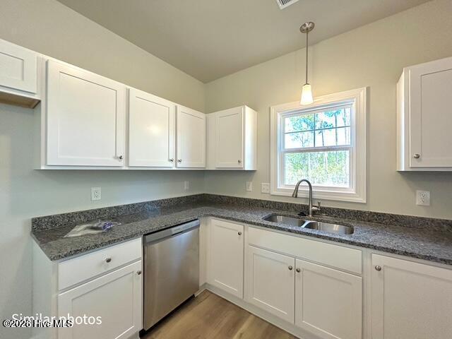101 Hunters Green Court Property Photo 19