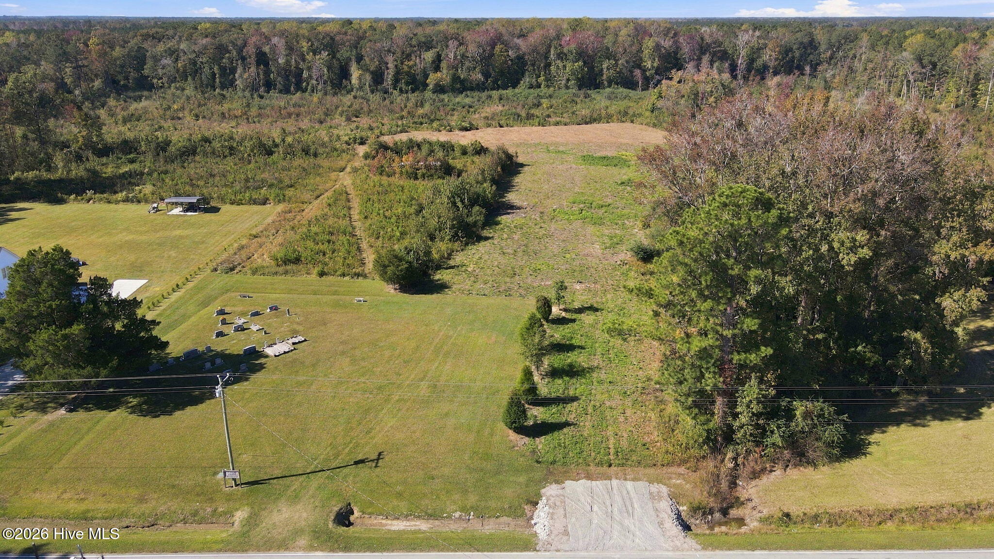 2545 Aurora Road Property Photo 1