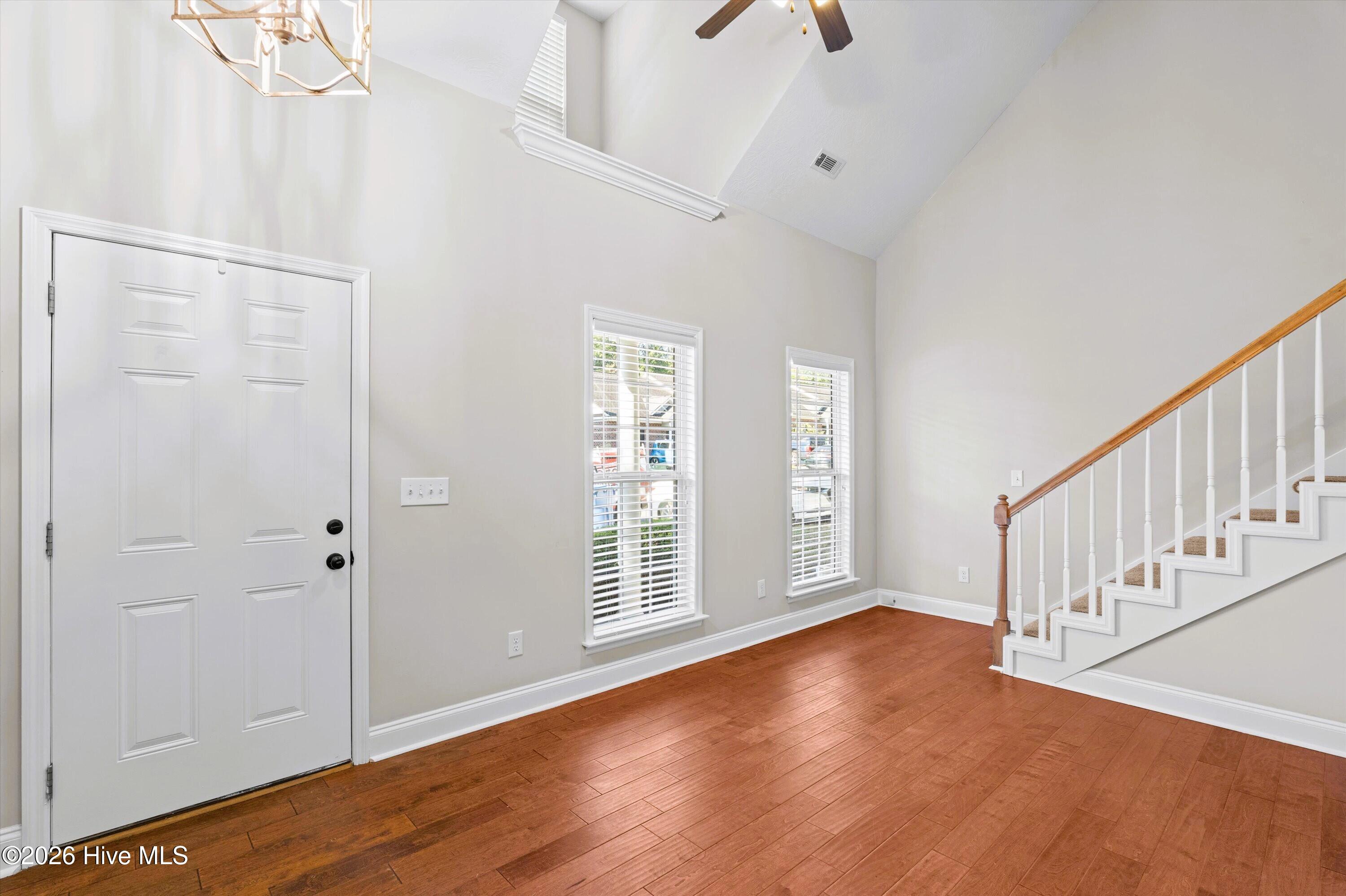 143 Village Run Property Photo 4