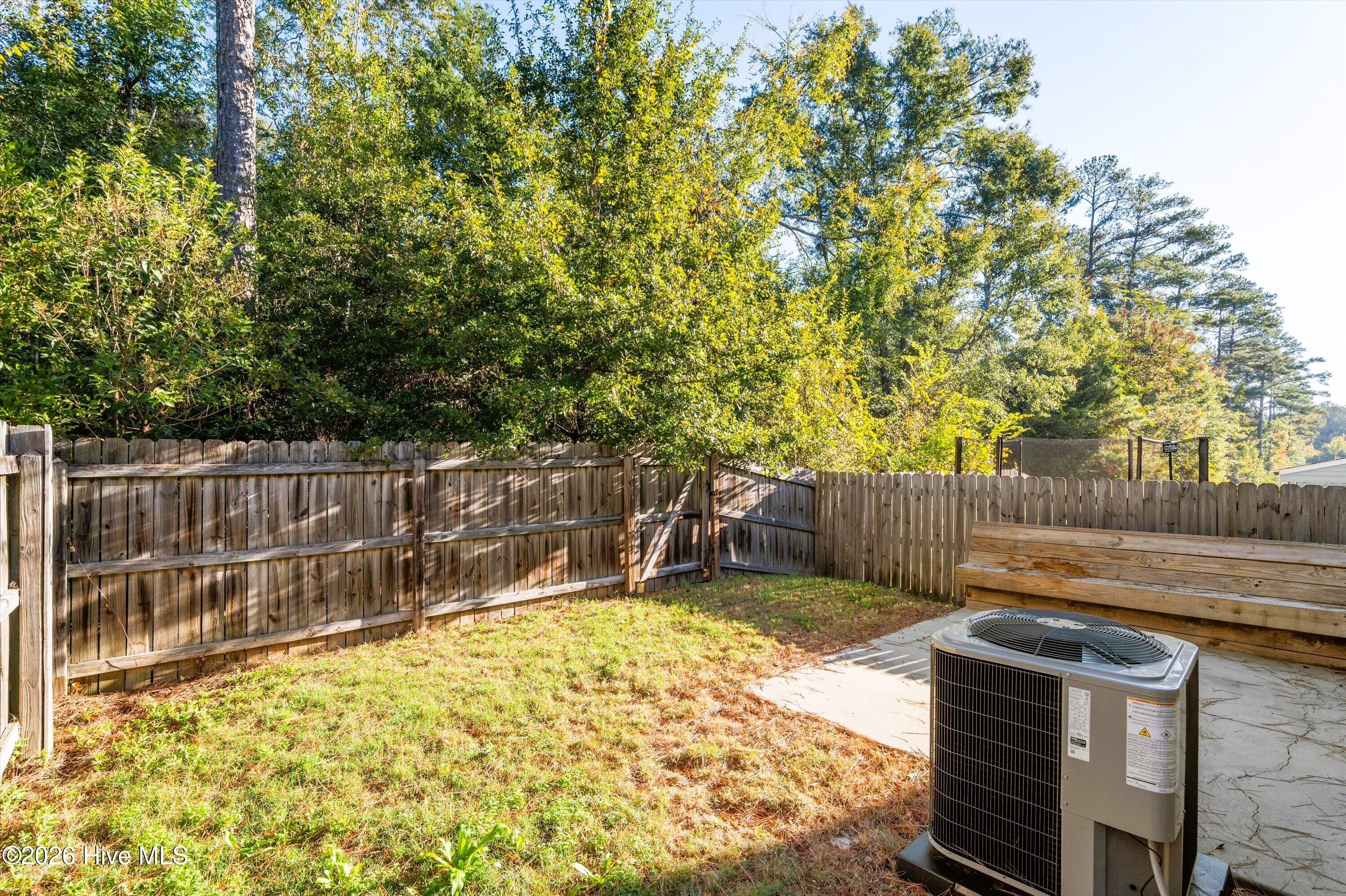 143 Village Run Property Photo 17