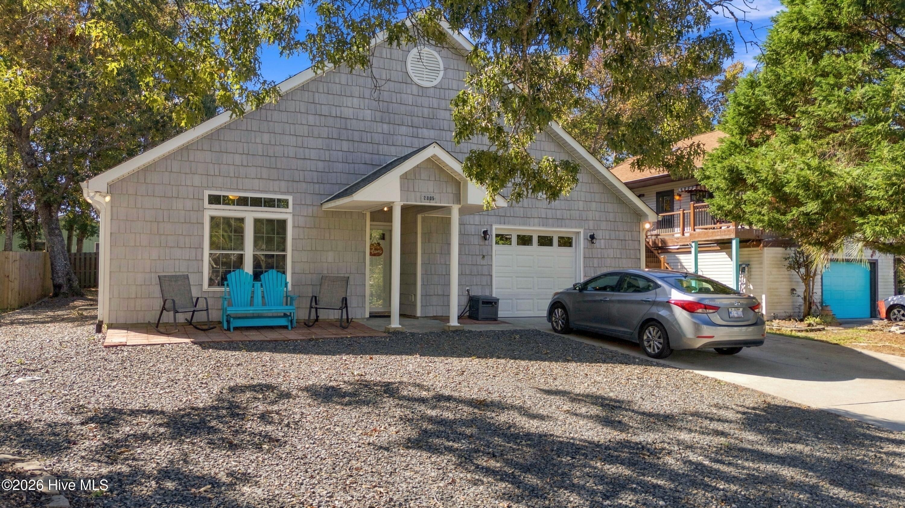 2805 E Yacht Drive Property Photo 1