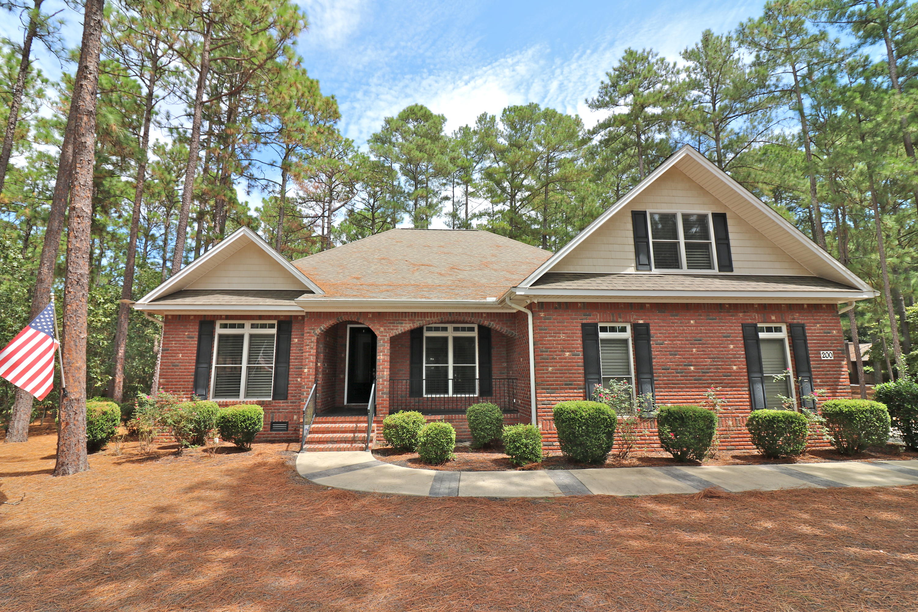 200 Pinyon Circle Property Photo 1