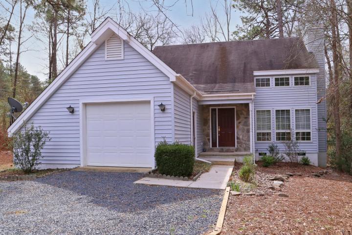 2305 W Longleaf Property Photo 1