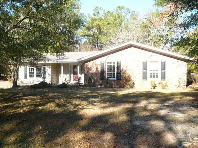 586 Turnpike Road Property Photo 1