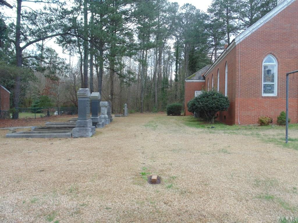 209 W Academy Street Property Photo 4