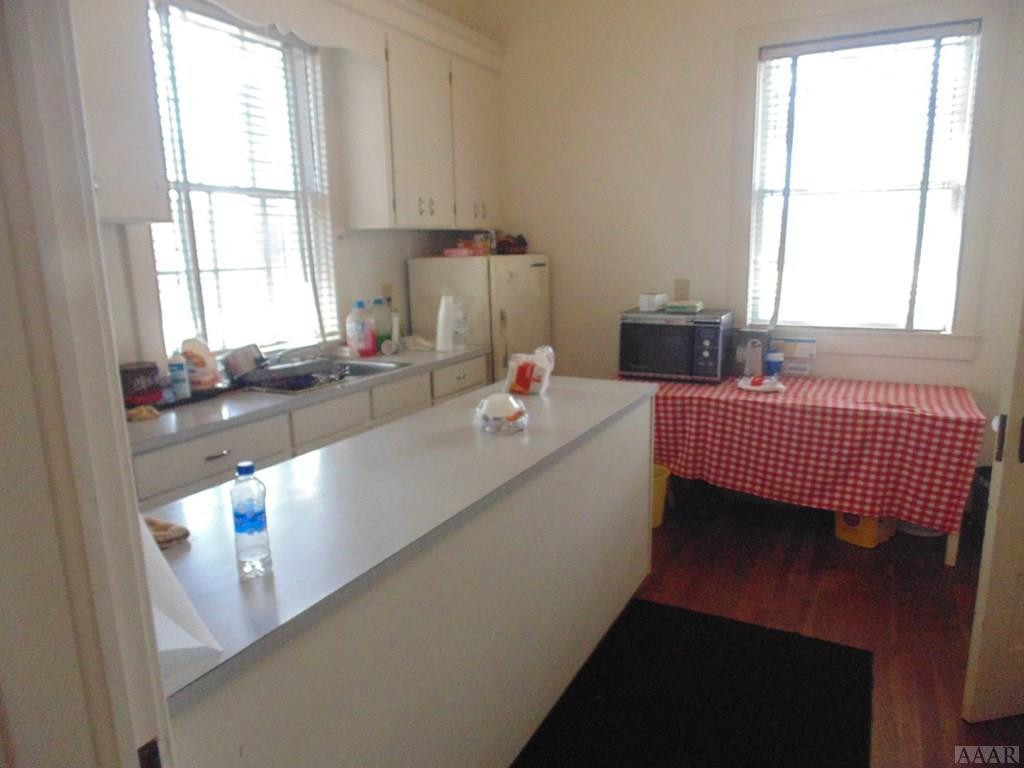 209 W Academy Street Property Photo 11