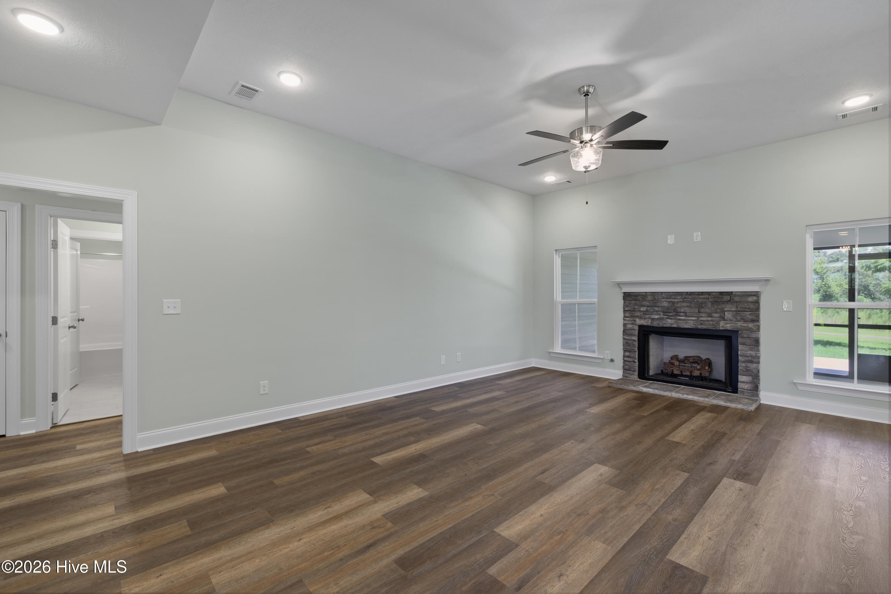 1340 Bellingham Drive Property Photo 14
