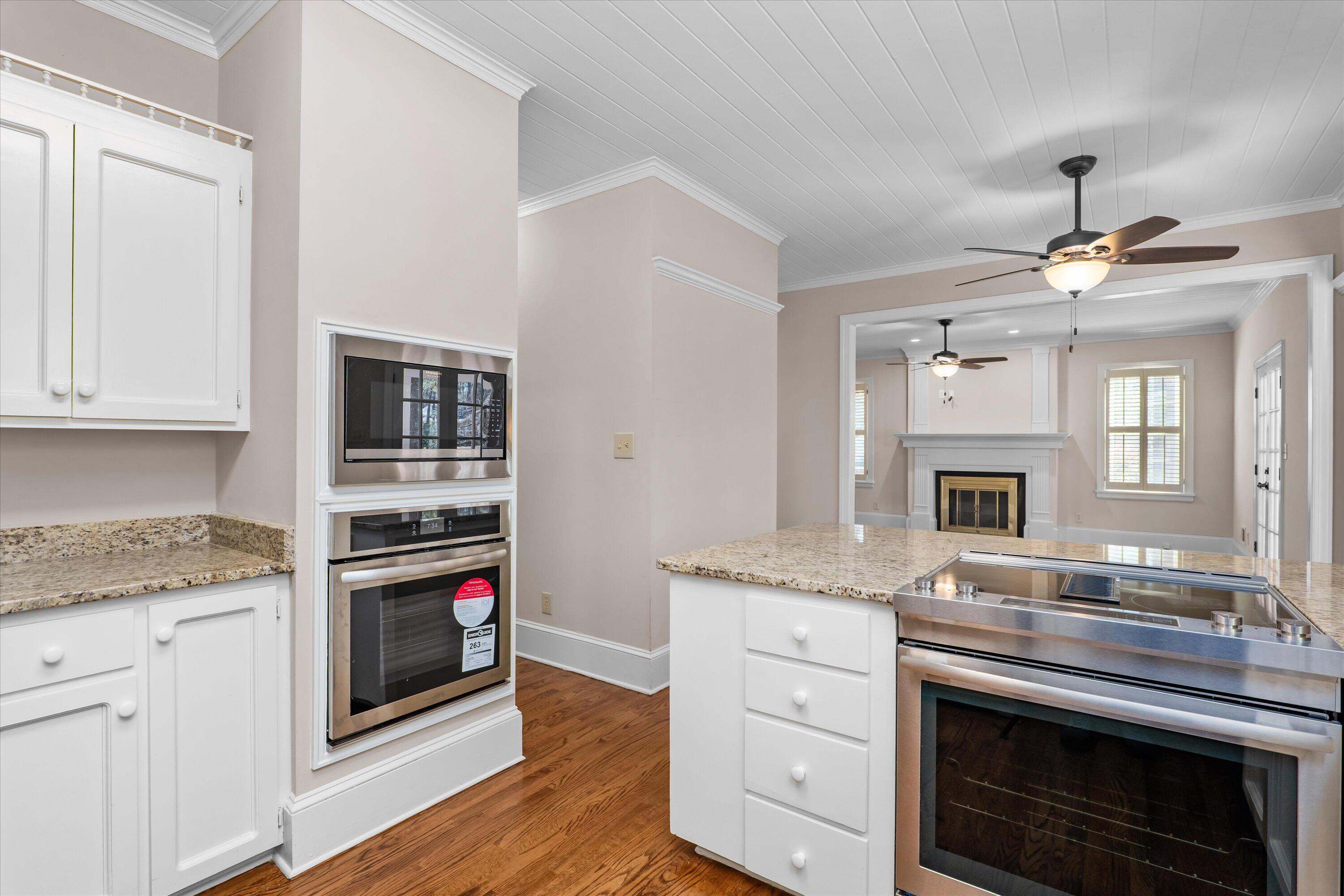 856 Point Comfort Road Property Photo 17