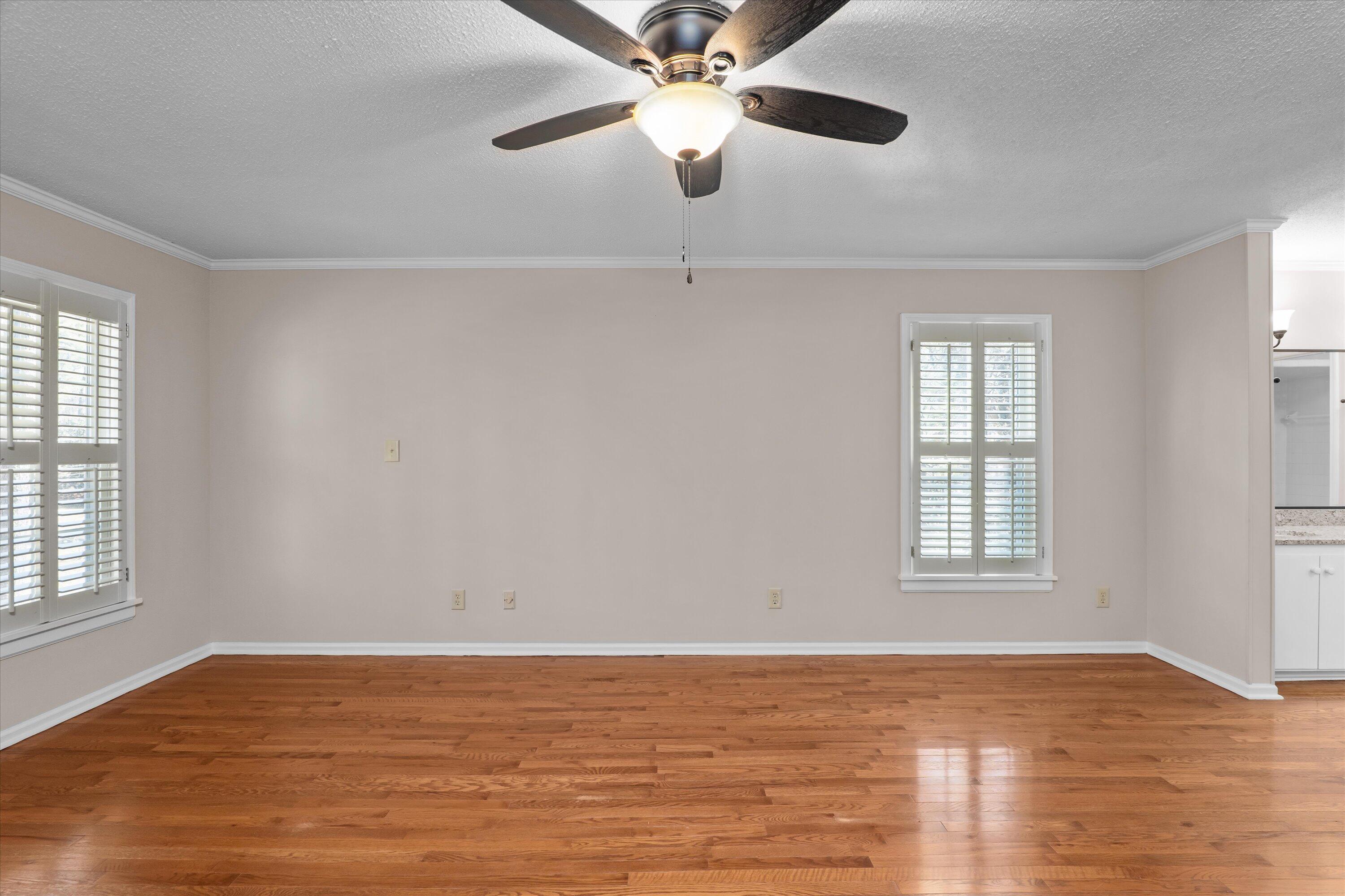 856 Point Comfort Road Property Photo 23