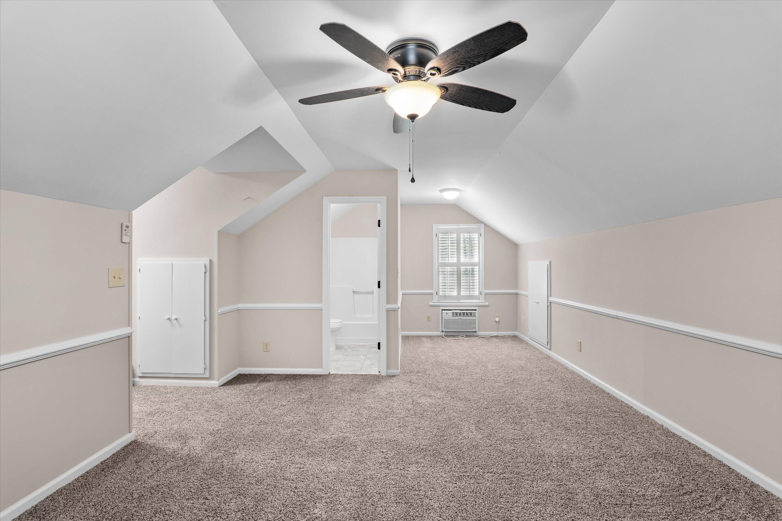 856 Point Comfort Road Property Photo 38