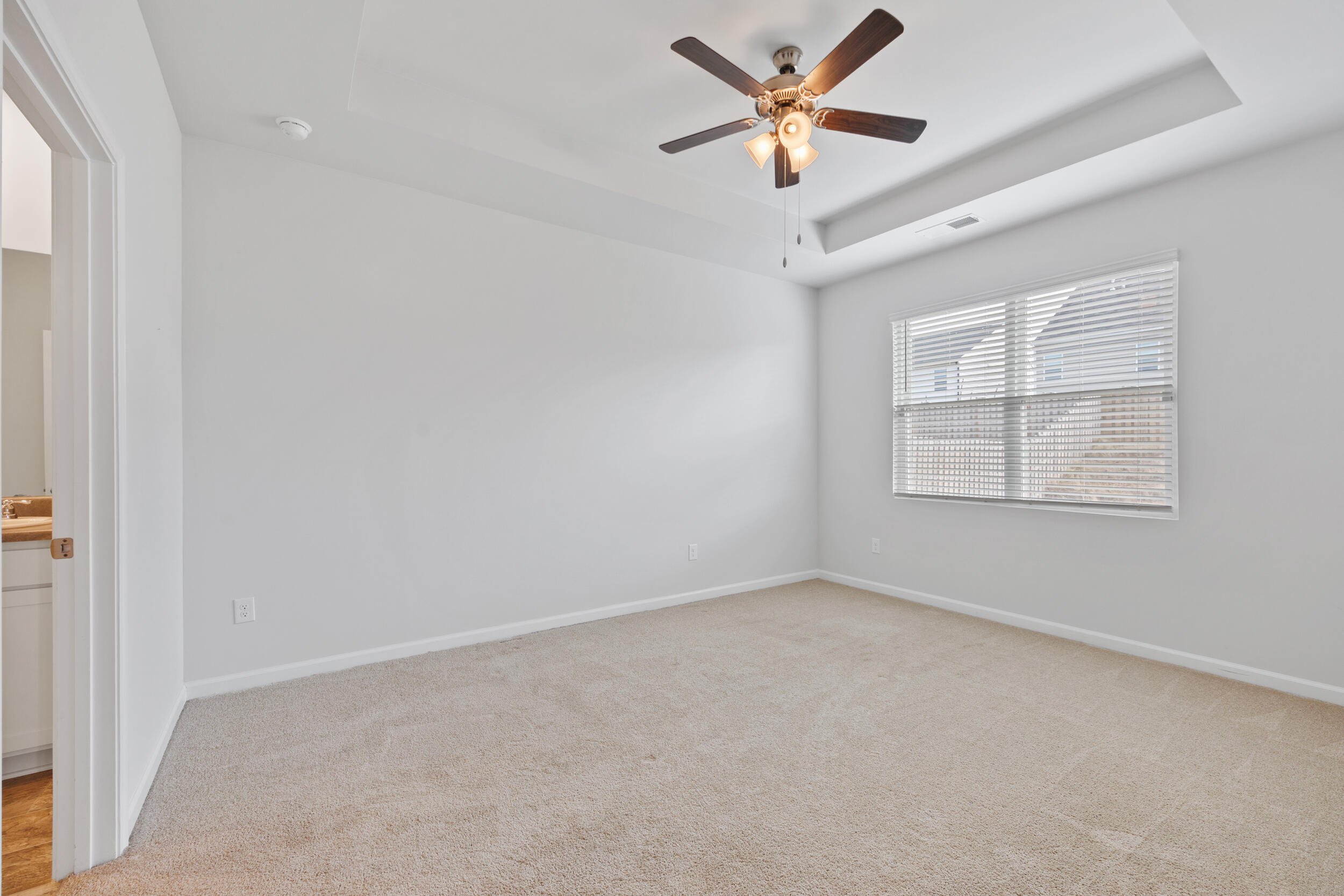 554 Lytham Drive Property Photo 25