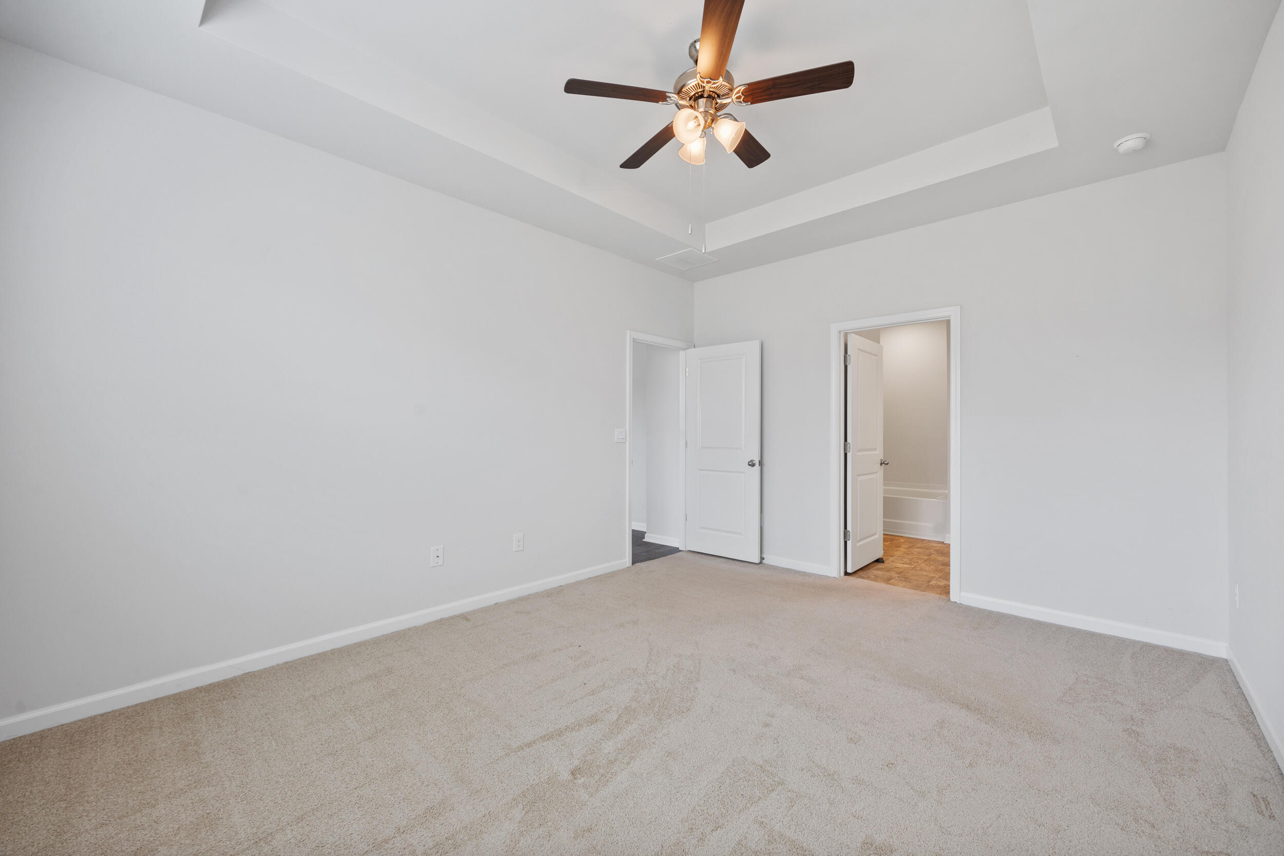 554 Lytham Drive Property Photo 26
