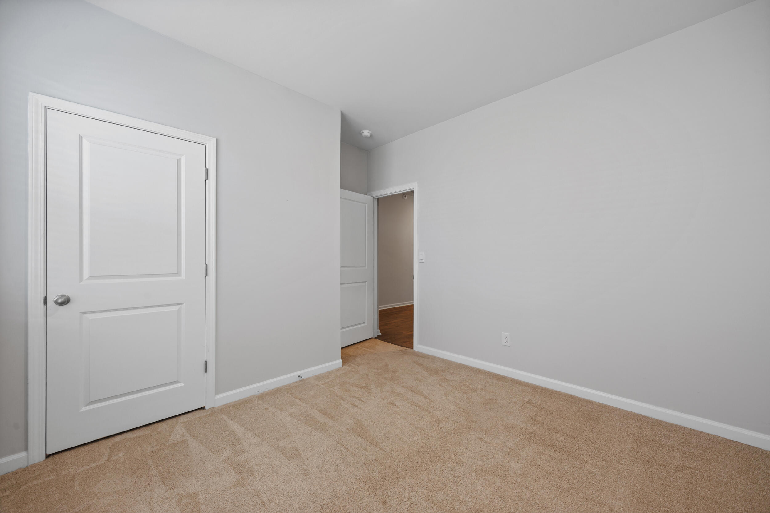 554 Lytham Drive Property Photo 35
