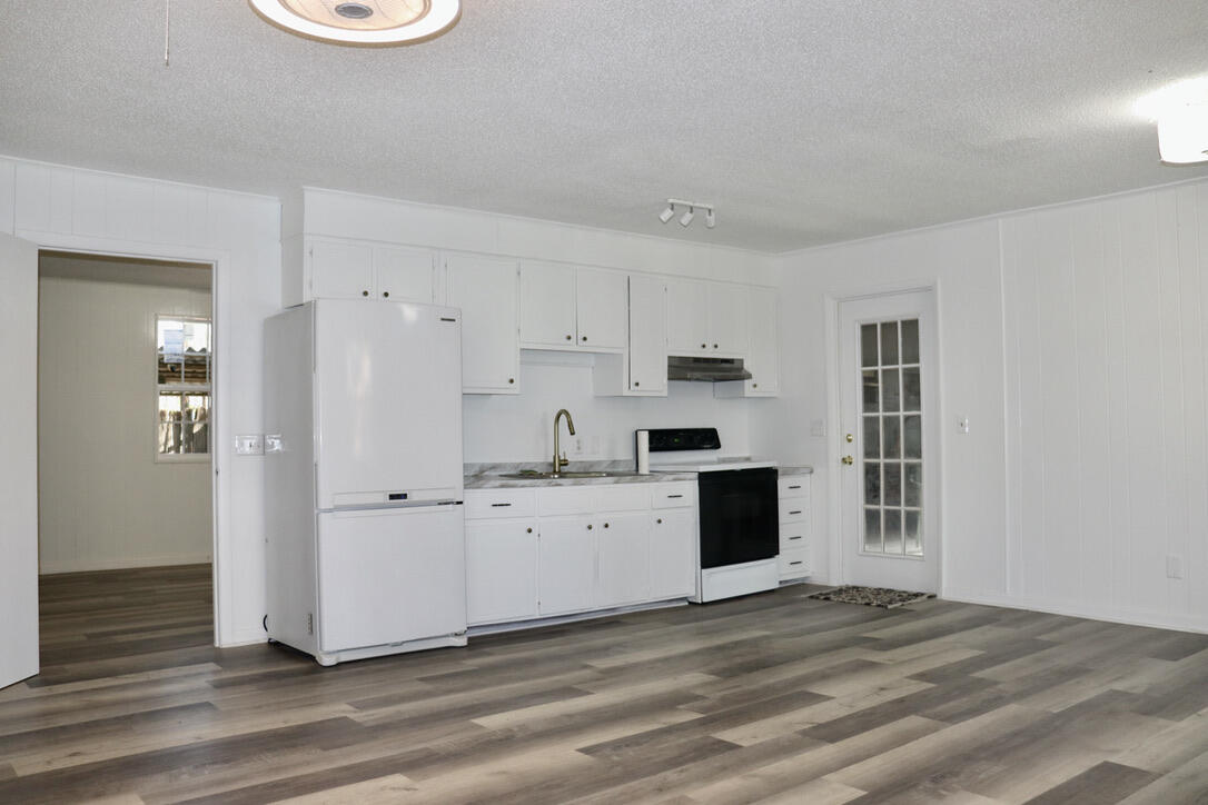 2165 Rosier Road Property Photo 33