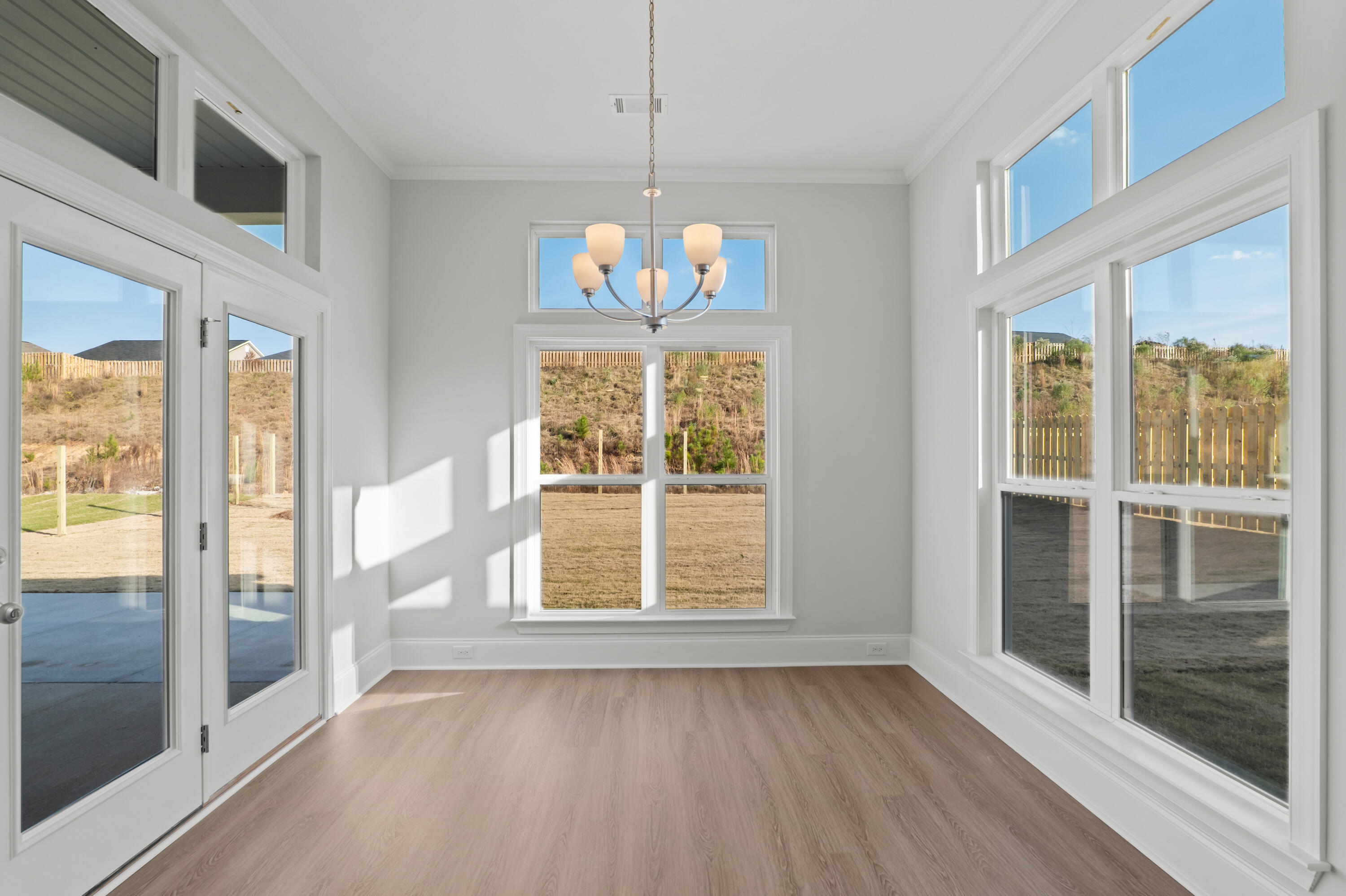 226 Dublin Loop Property Photo 11