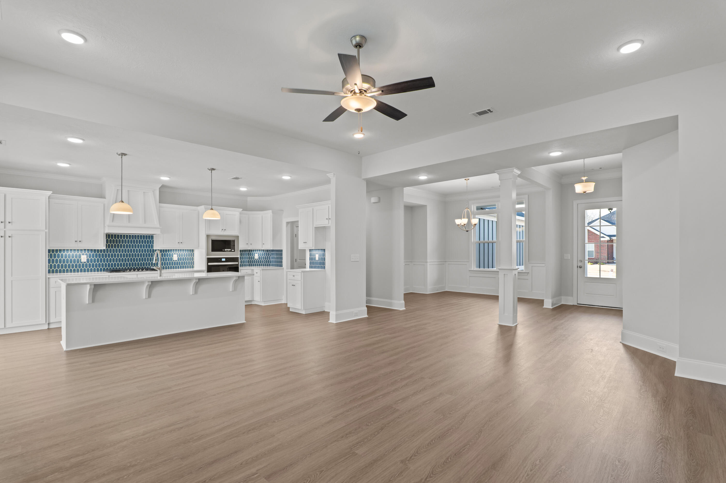 226 Dublin Loop Property Photo 12