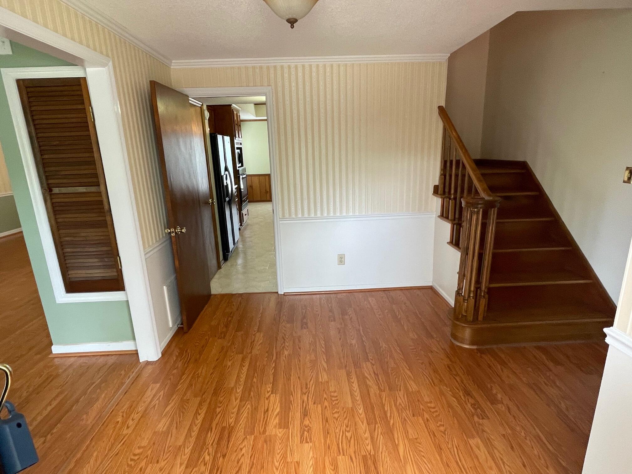 2944 Foxhall Circle Property Photo 2
