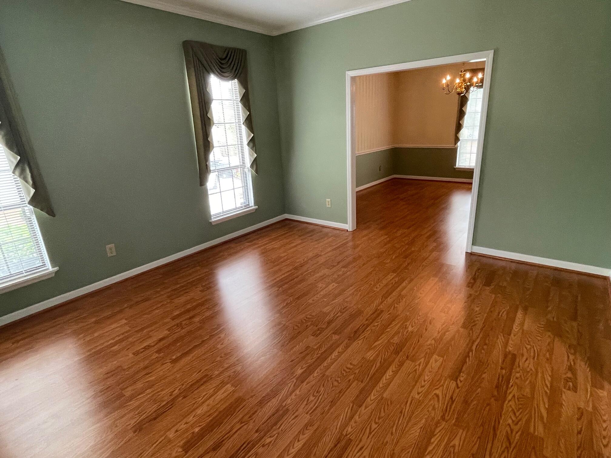 2944 Foxhall Circle Property Photo 5
