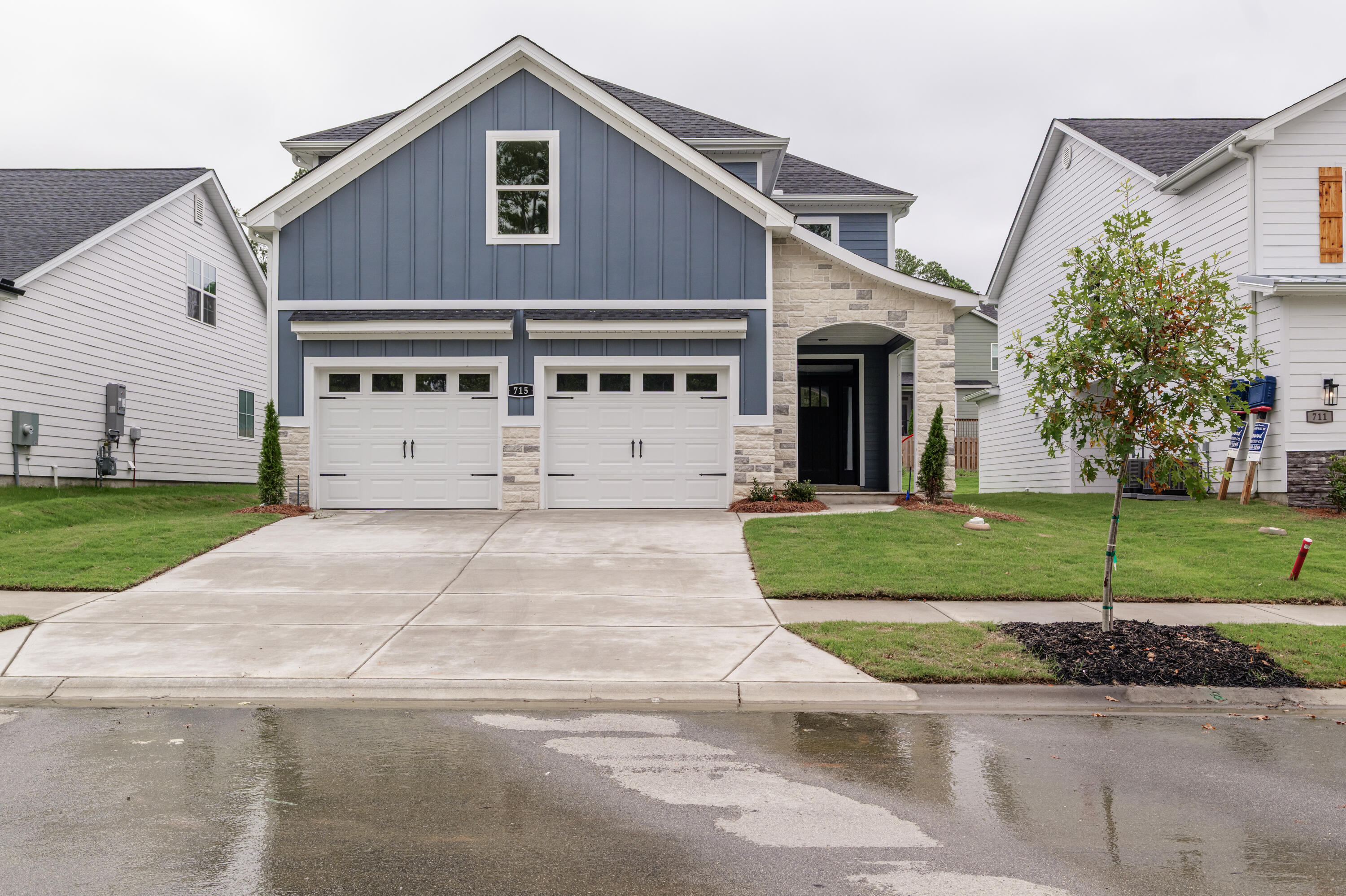 715 Ronaldsay Road Property Photo 8