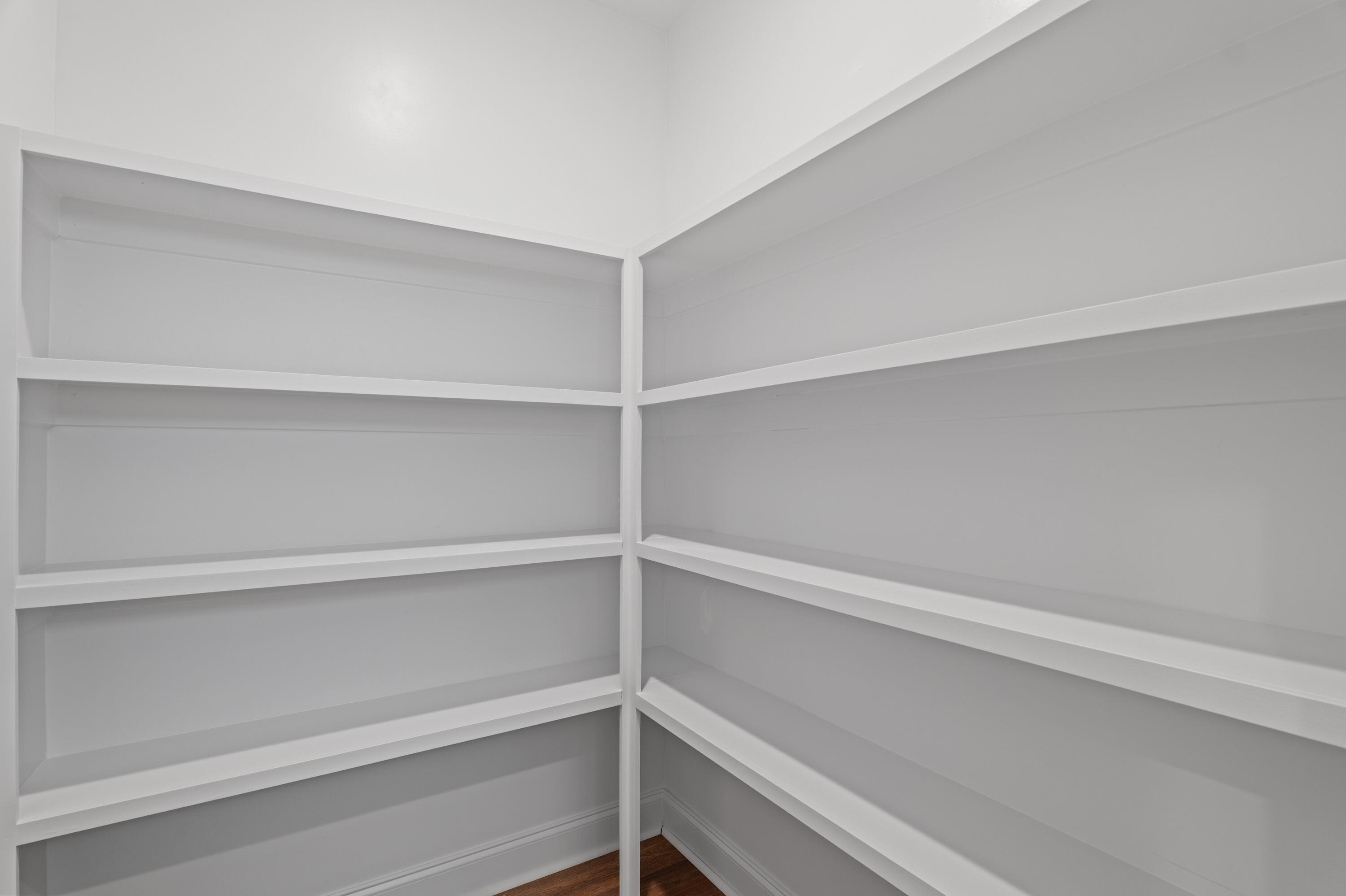 715 Ronaldsay Road Property Photo 20
