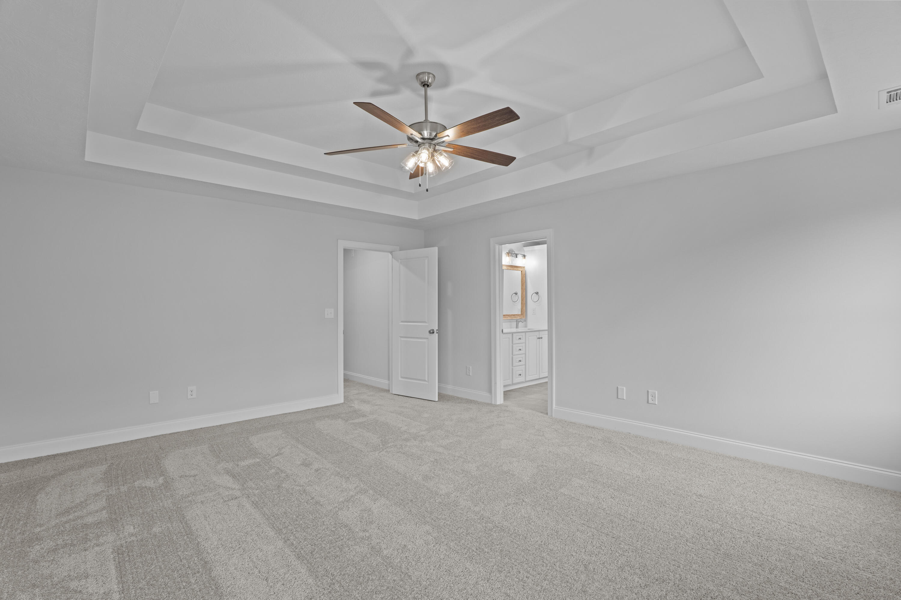 715 Ronaldsay Road Property Photo 33
