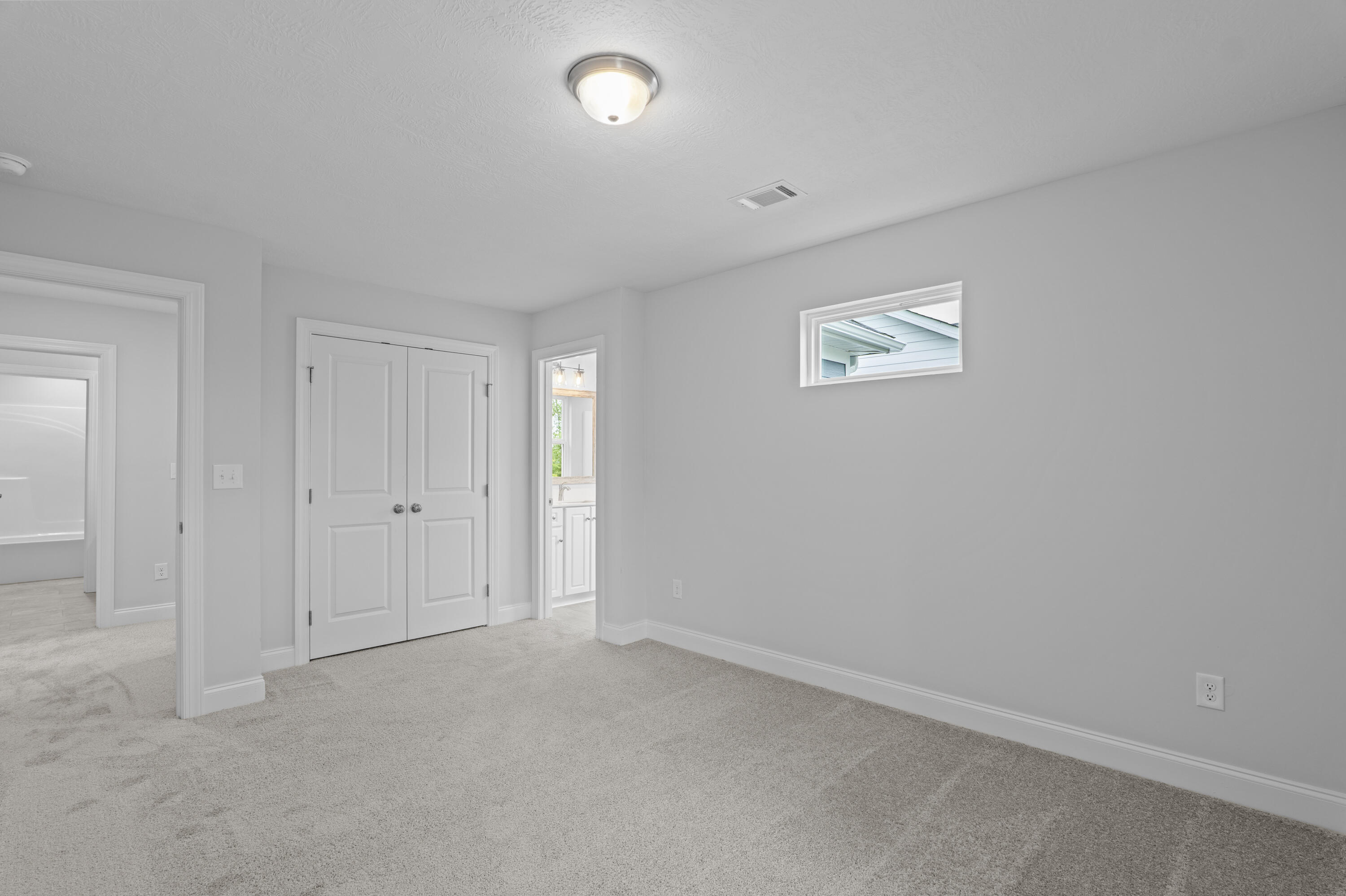 715 Ronaldsay Road Property Photo 44