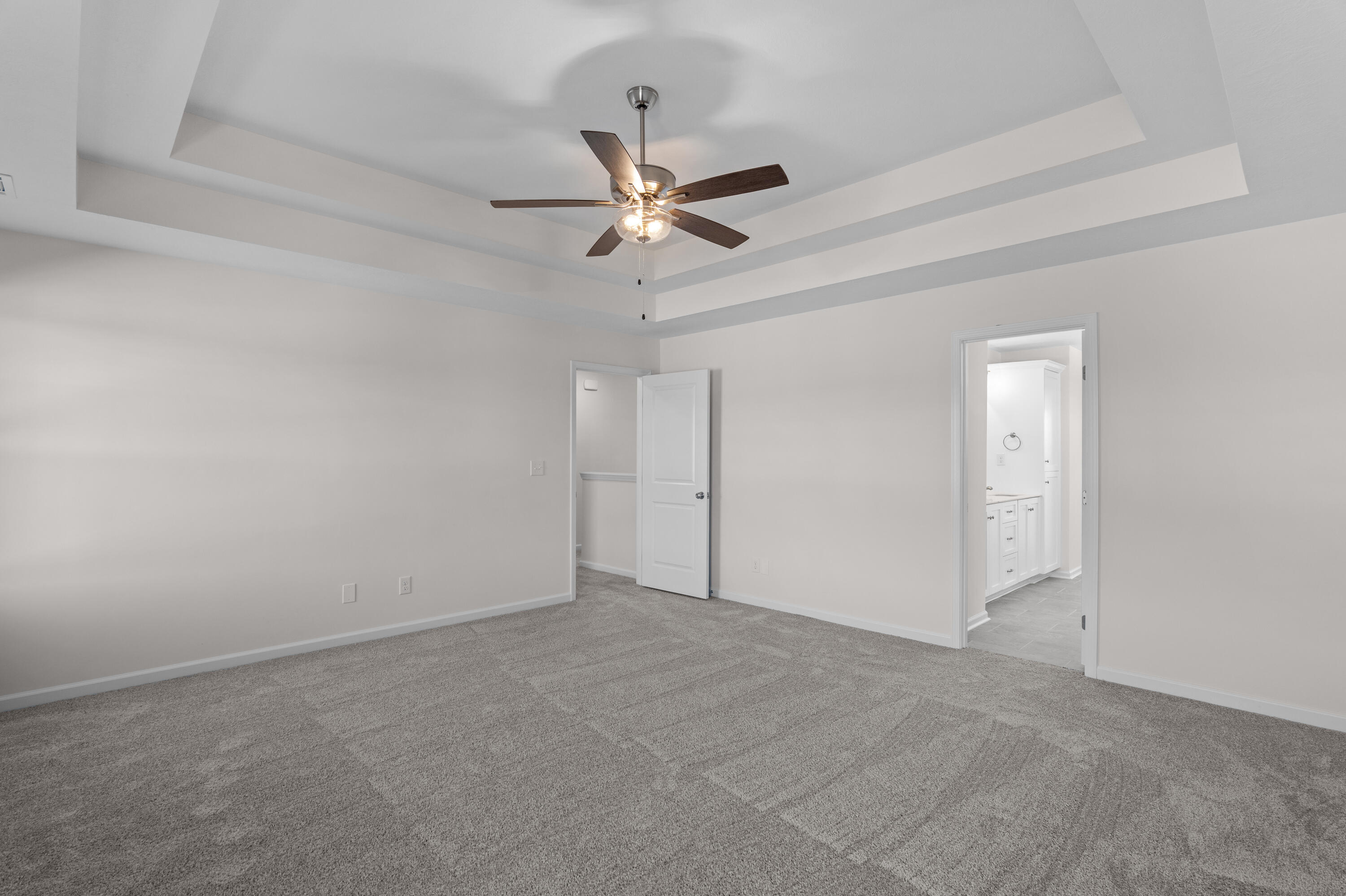 933 Holbrook Drive Property Photo 23