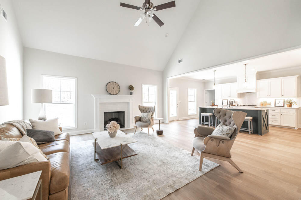 4057 Shimmer Lake Lane Property Photo 7