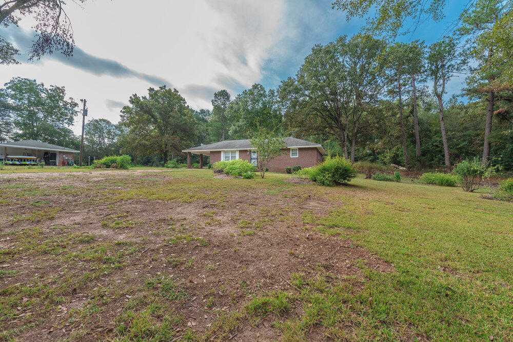 153 Campbell Circle Property Photo 3