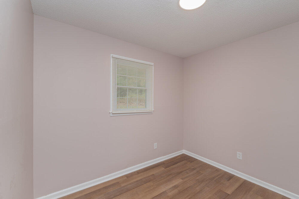 153 Campbell Circle Property Photo 12
