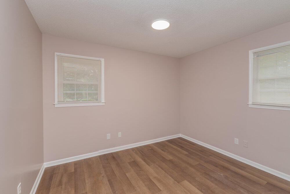 153 Campbell Circle Property Photo 19