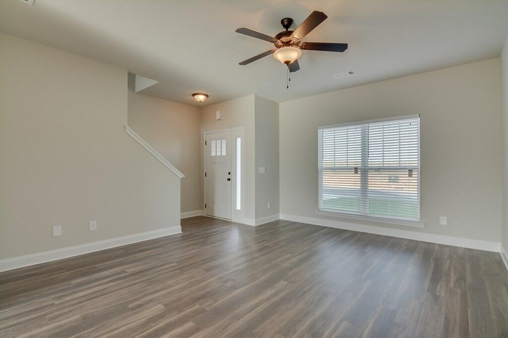 384 Mill Stone Lane Property Photo 6