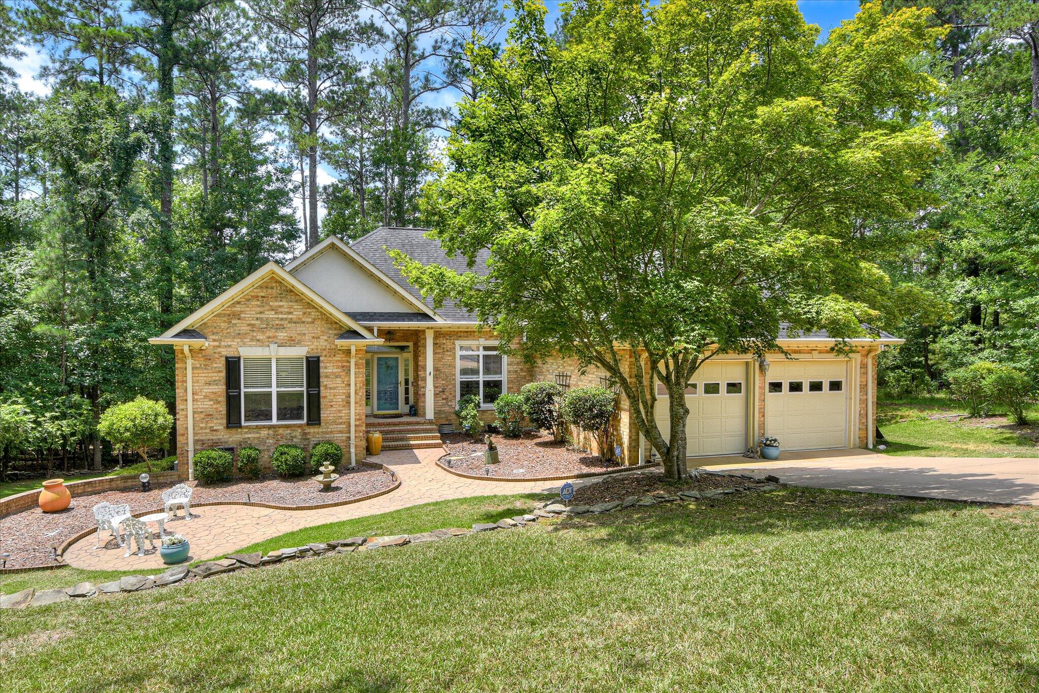 204 Chickadee Court Property Photo 1