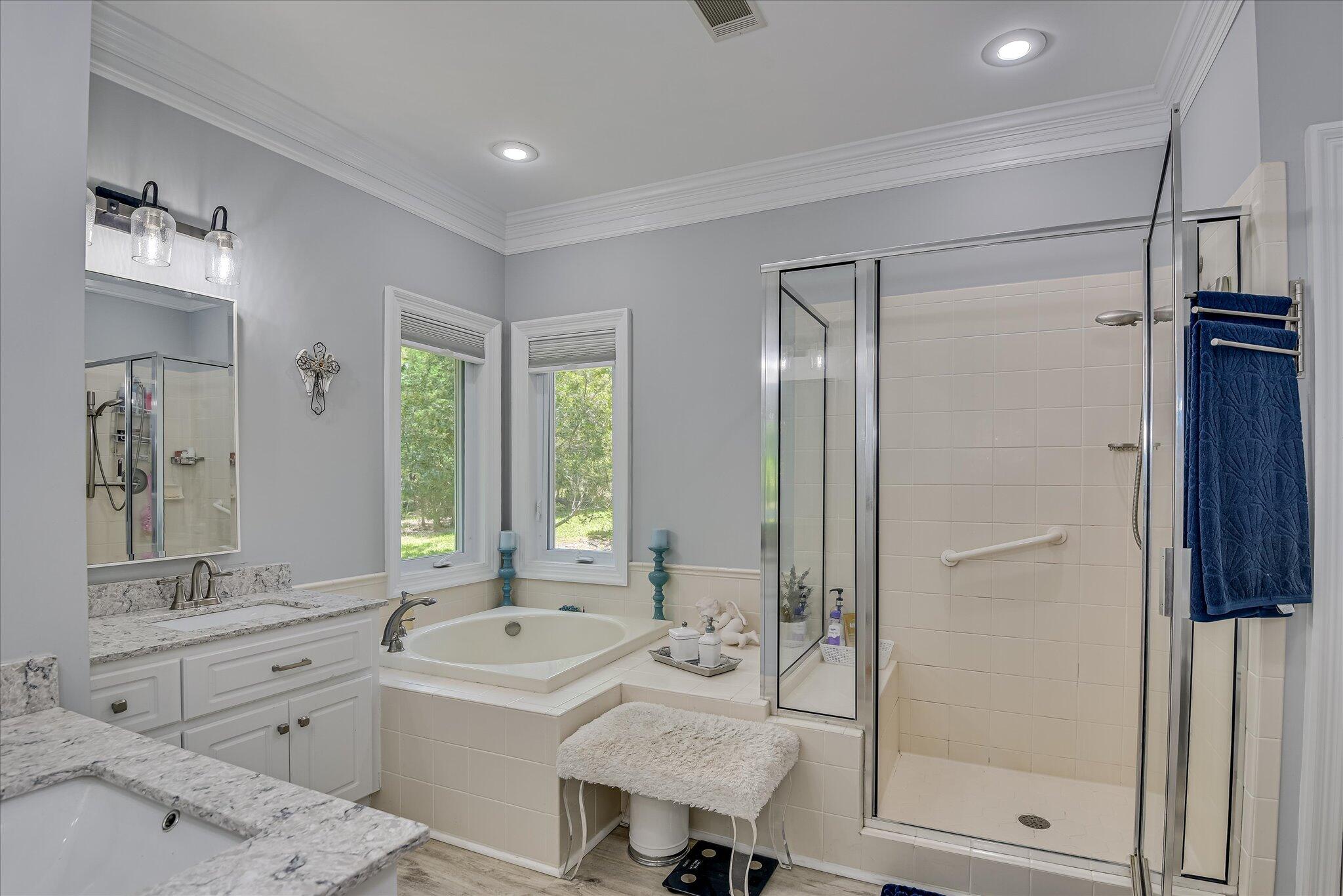 204 Chickadee Court Property Photo 29