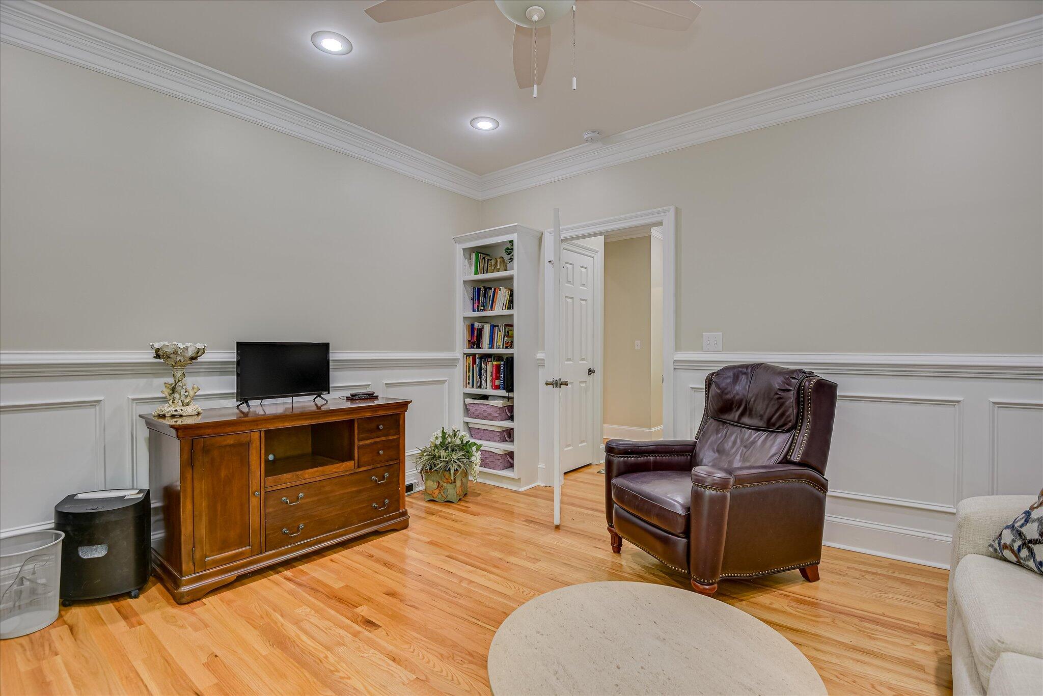 204 Chickadee Court Property Photo 38