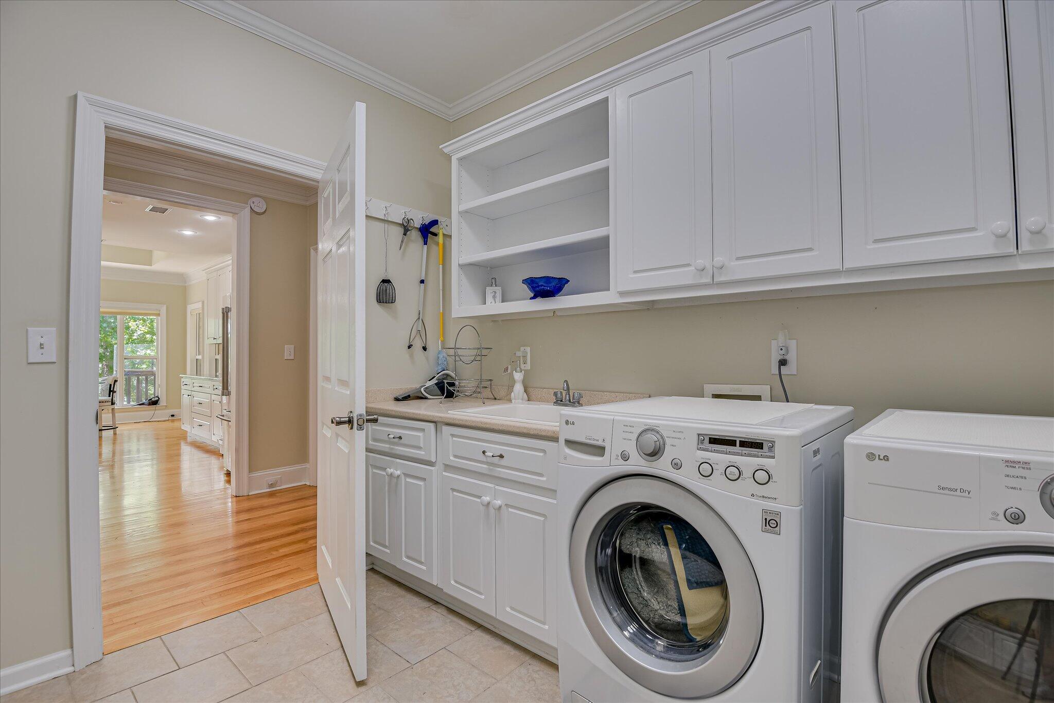 204 Chickadee Court Property Photo 39