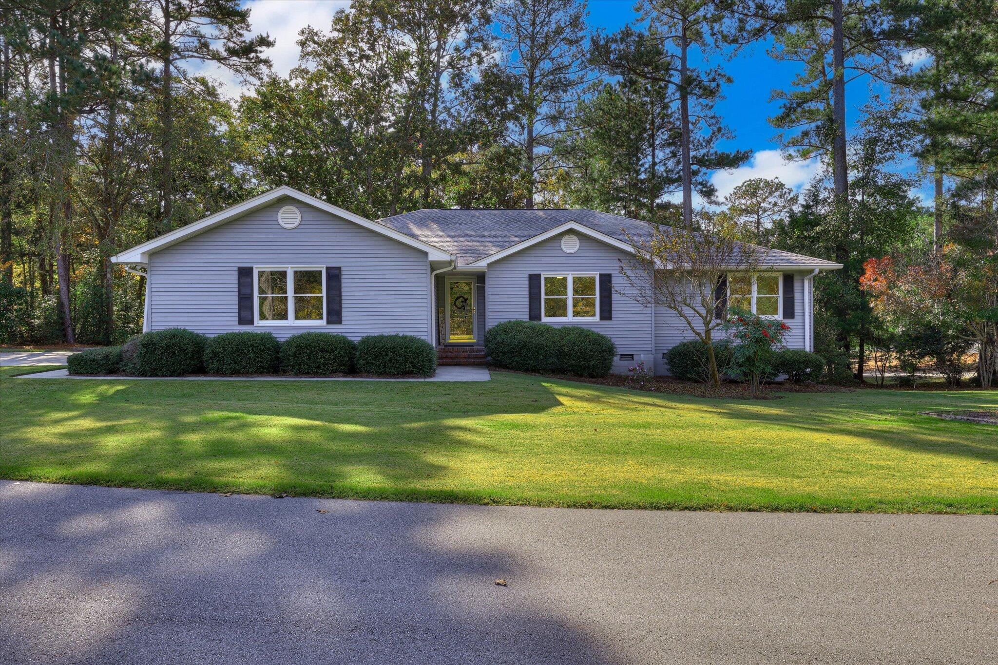 301 Misty Cove Property Photo 2