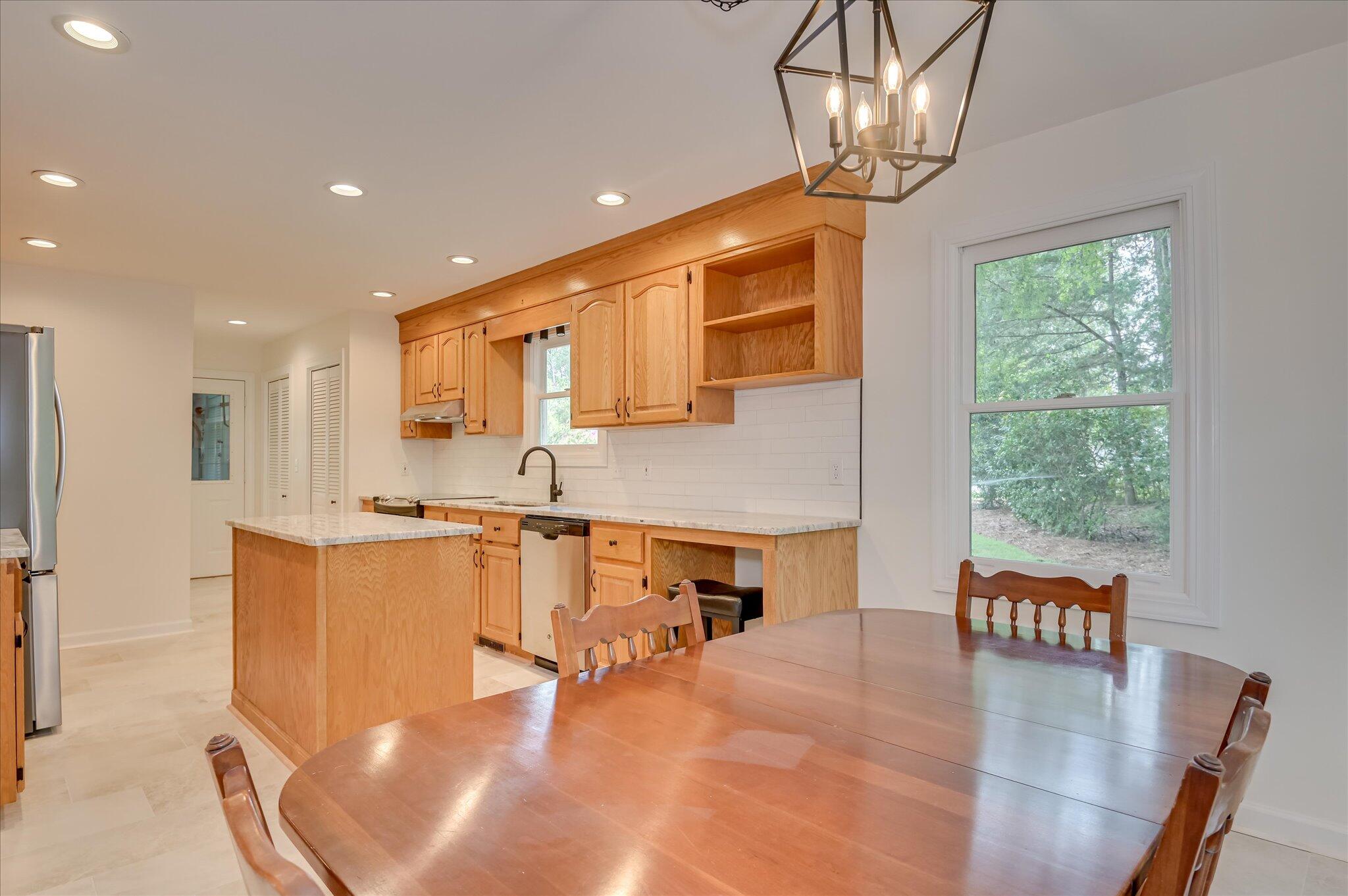 301 Misty Cove Property Photo 15