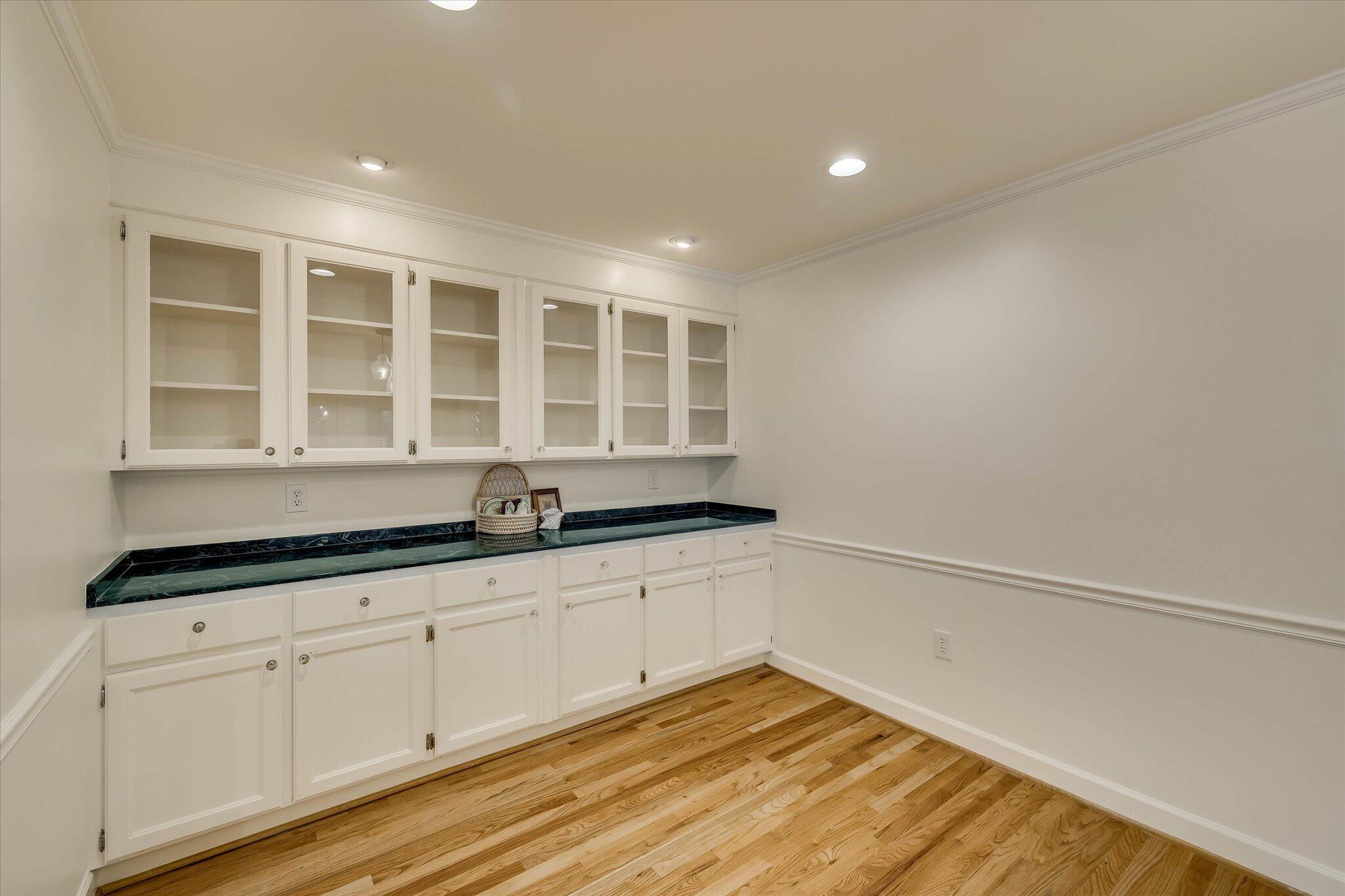 301 Misty Cove Property Photo 22