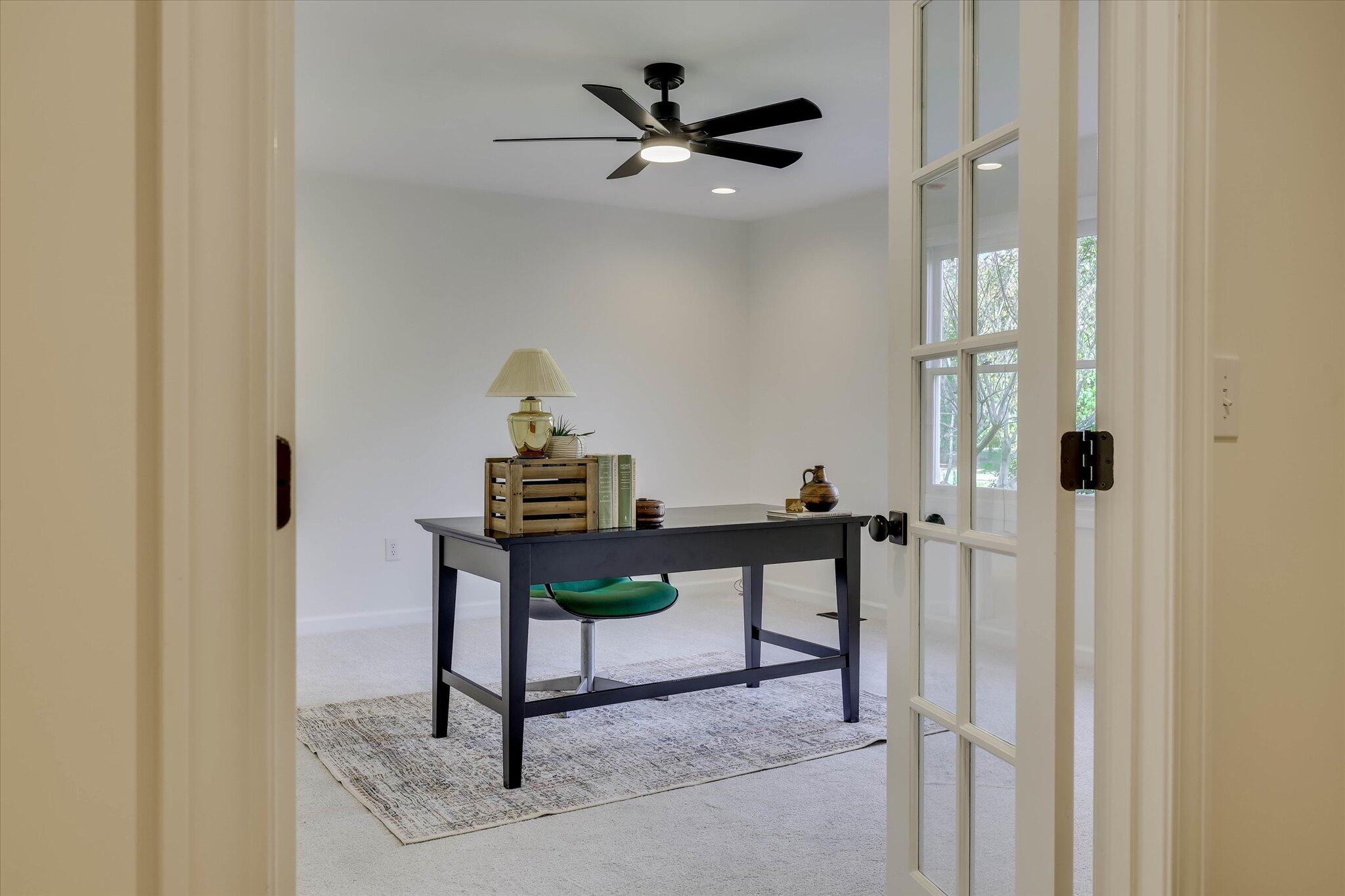 301 Misty Cove Property Photo 28