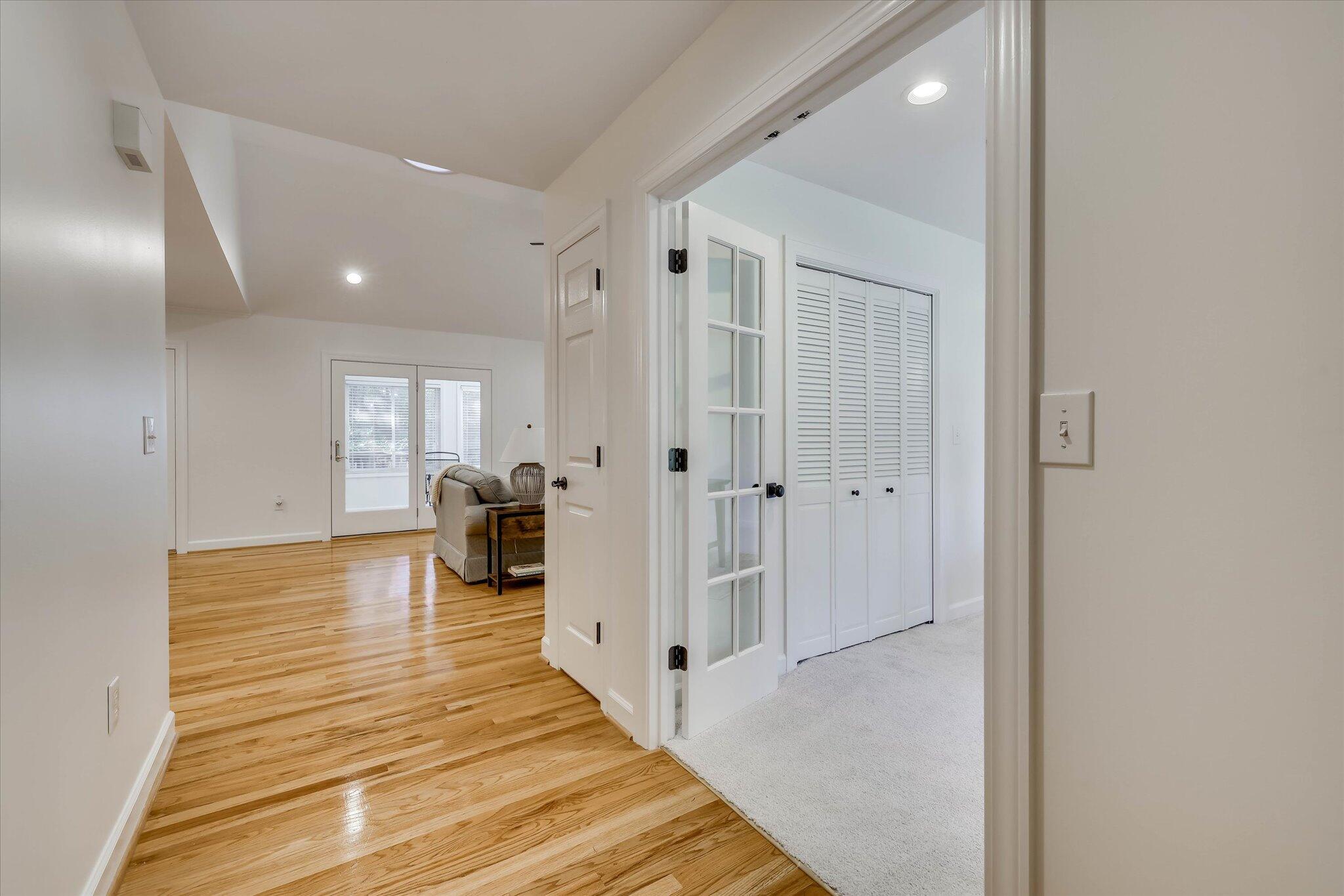 301 Misty Cove Property Photo 30