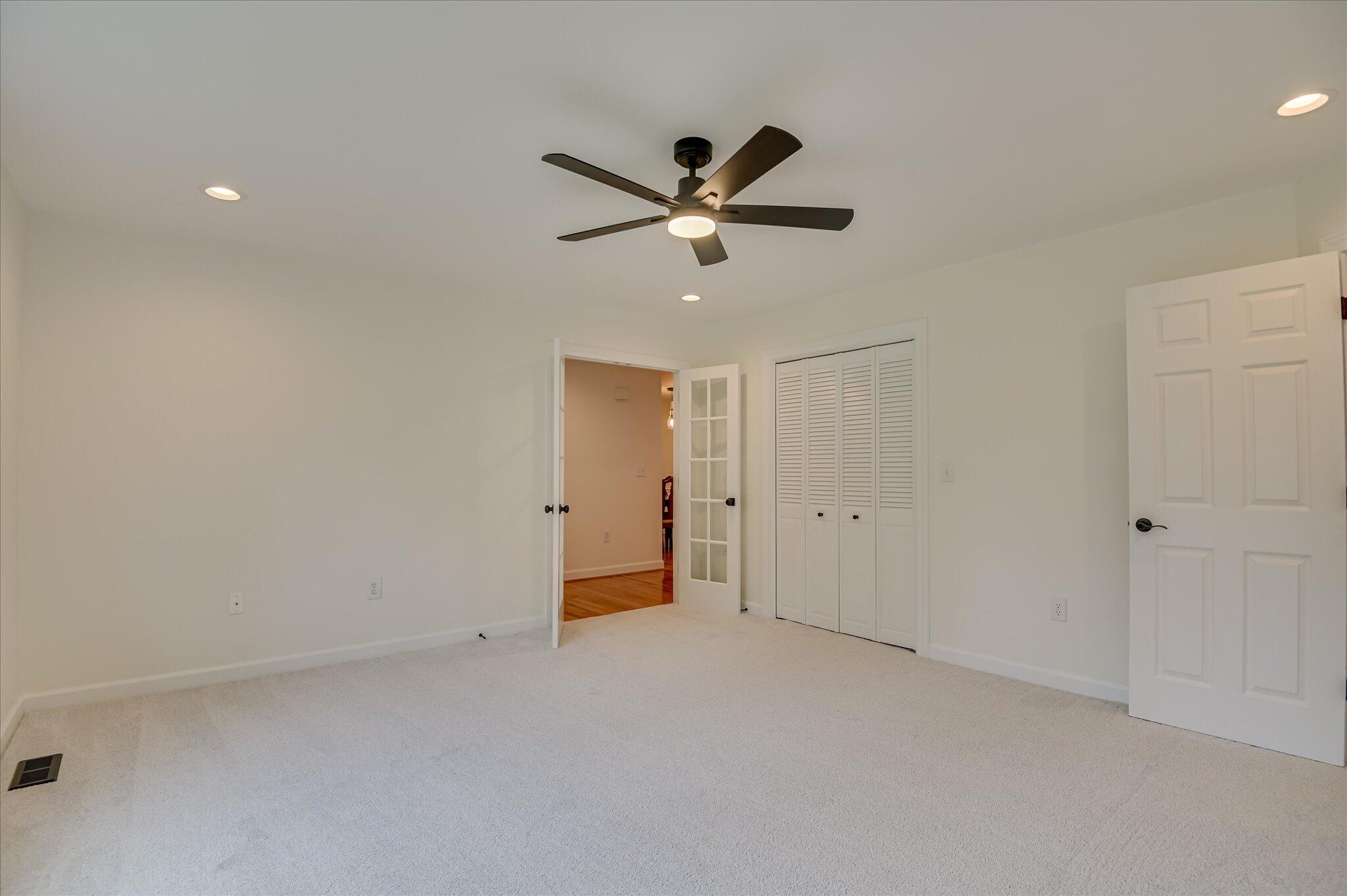 301 Misty Cove Property Photo 35