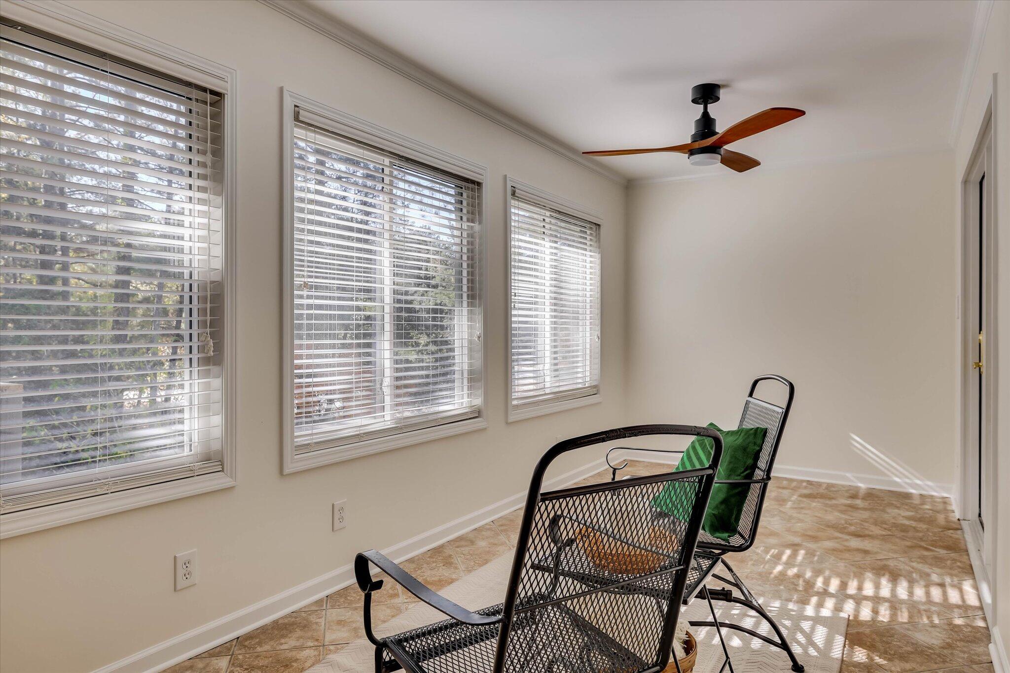 301 Misty Cove Property Photo 37