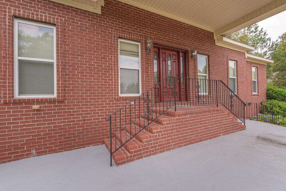 2114 Southlake Parkway Property Photo 7
