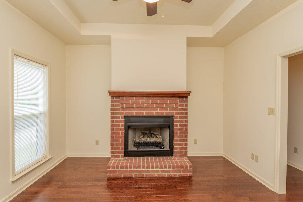 2114 Southlake Parkway Property Photo 12