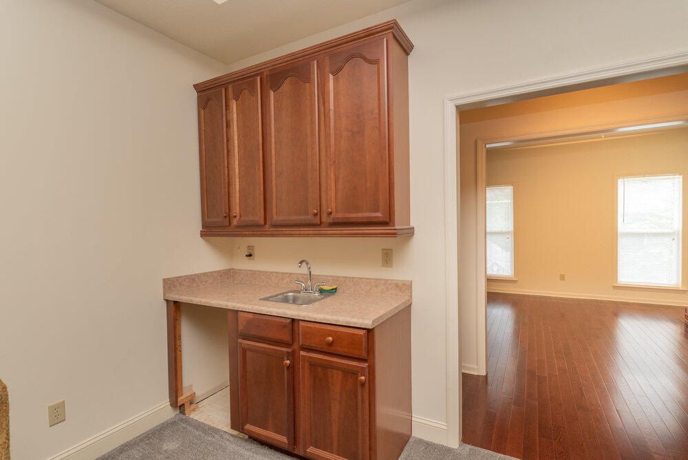 2114 Southlake Parkway Property Photo 19