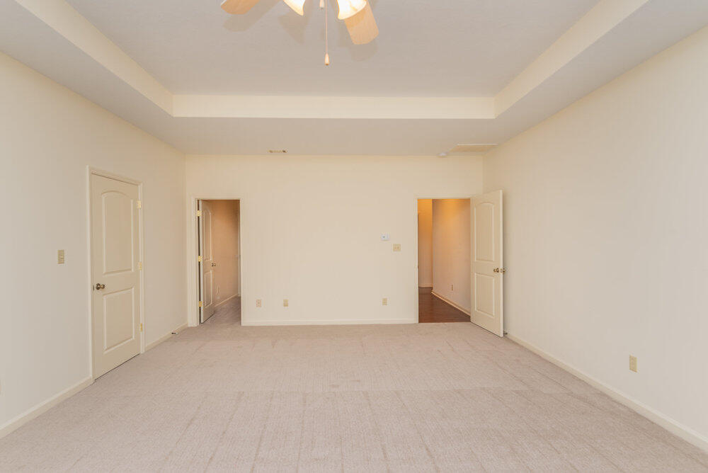 2114 Southlake Parkway Property Photo 28
