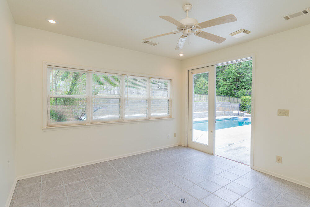 2114 Southlake Parkway Property Photo 35