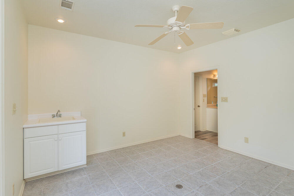 2114 Southlake Parkway Property Photo 36