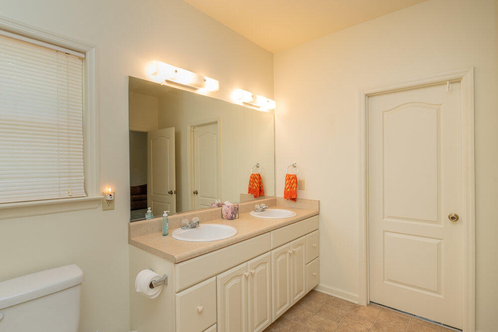 2114 Southlake Parkway Property Photo 40